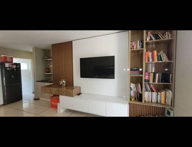 3 BEDROOM TOWNHOUSE FOR SALE IN FLORENTIA